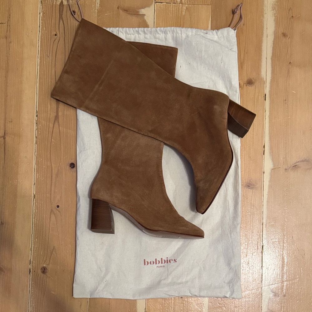 Bobbie’s Paris Elegant Camel Suede Knee-High Women's Boots